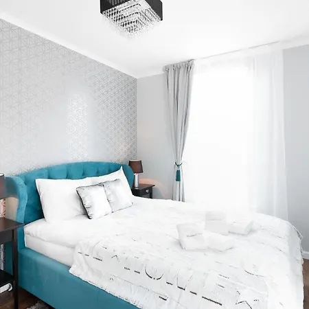 Masarska 11 By Renters Prestige * Krasków